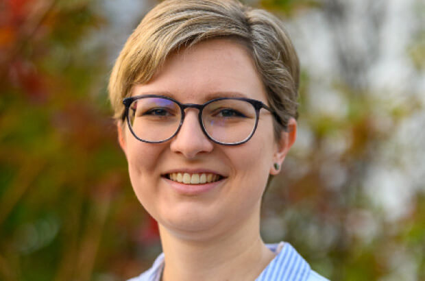 Foto_Laura_Stirnimann_420x610_Magento1